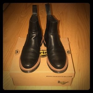 Dr .Martens Men’s Hardy Black Temperley